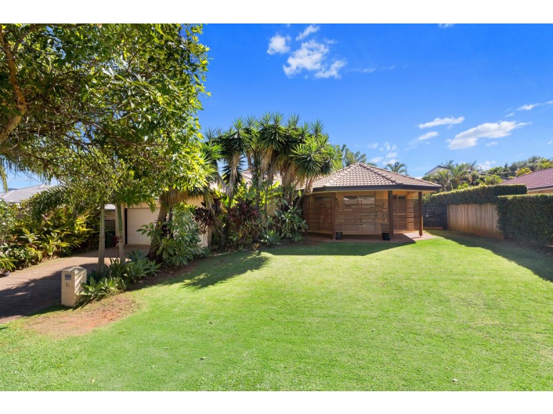 12 Aquila Street, Redland Bay QLD 4165