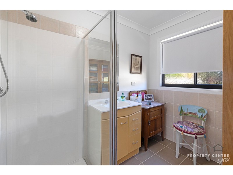 11 Waratah Street, Russell Island QLD 4184