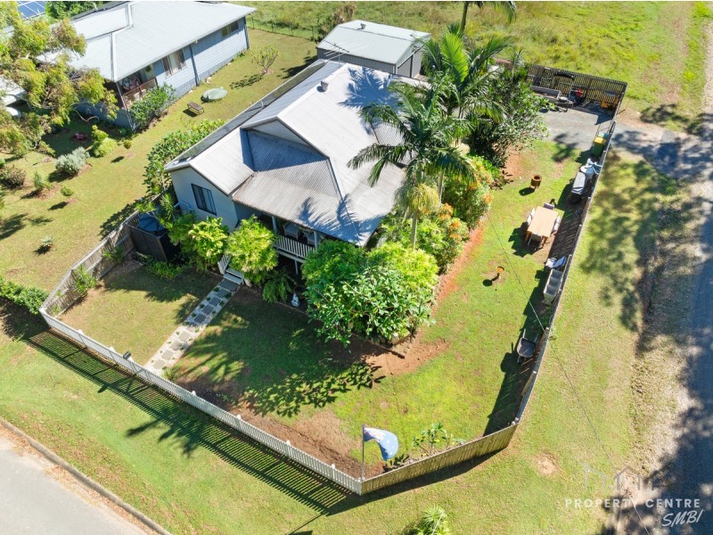 11 Waratah Street, Russell Island QLD 4184