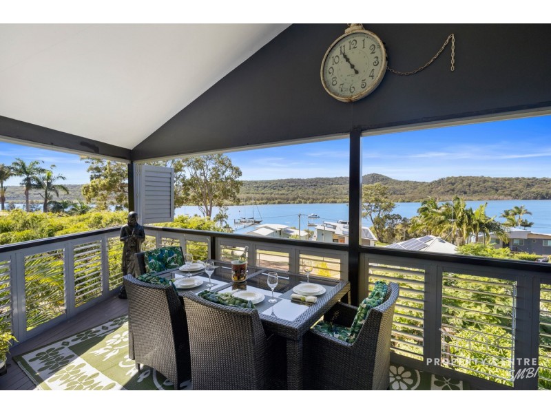 15 Island View Road, Russell Island QLD 4184