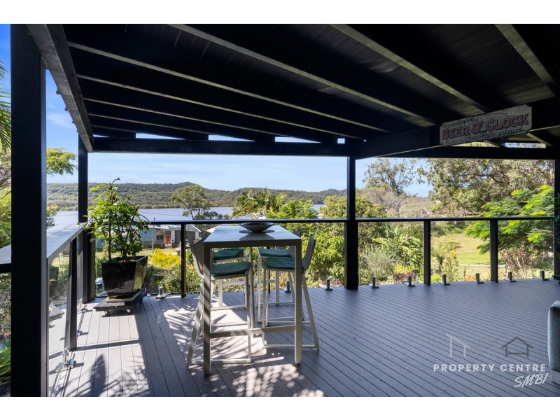 15 Island View Road, Russell Island QLD 4184