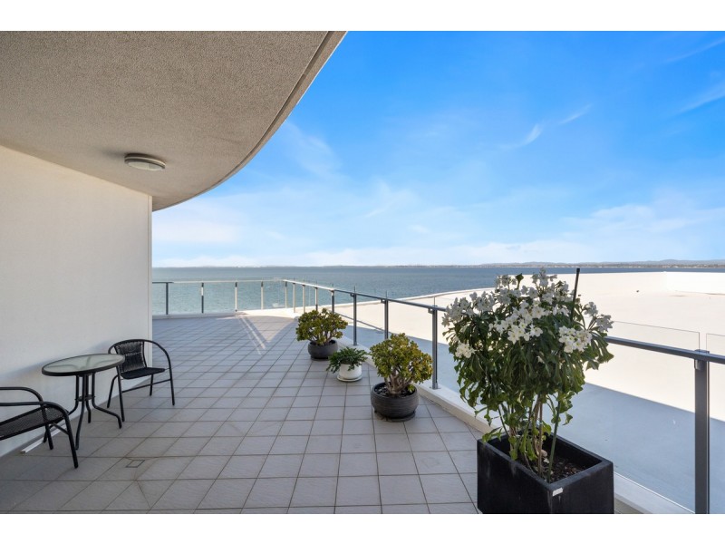 41/36 Woodcliffe Crescent, Woody Point QLD 4019