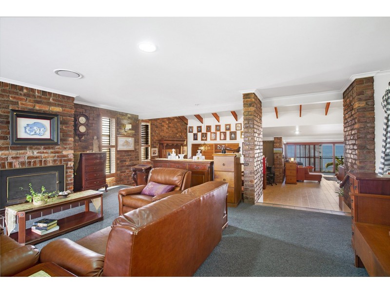 119 Shore Street North, Cleveland QLD 4163