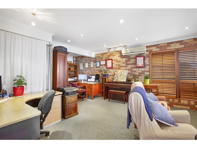 119 Shore Street North, Cleveland QLD 4163