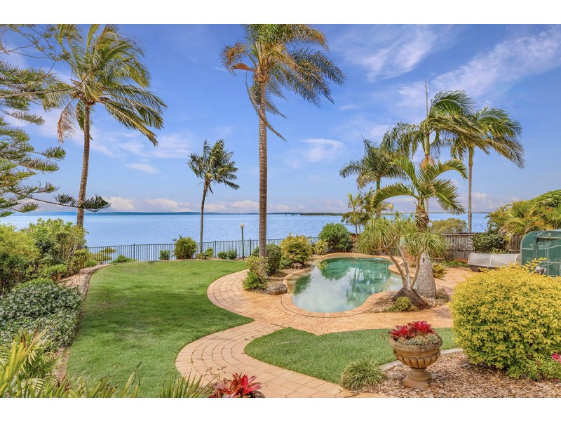 119 Shore Street North, Cleveland QLD 4163