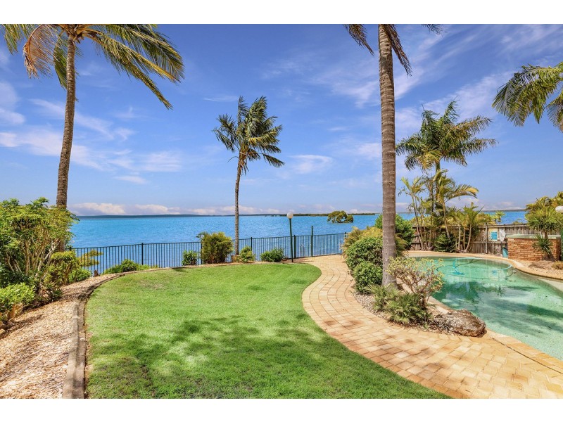 119 Shore Street North, Cleveland QLD 4163