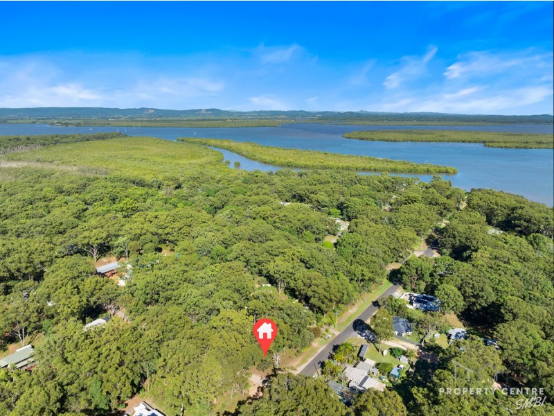 18 Fernando Road, Russell Island QLD 4184