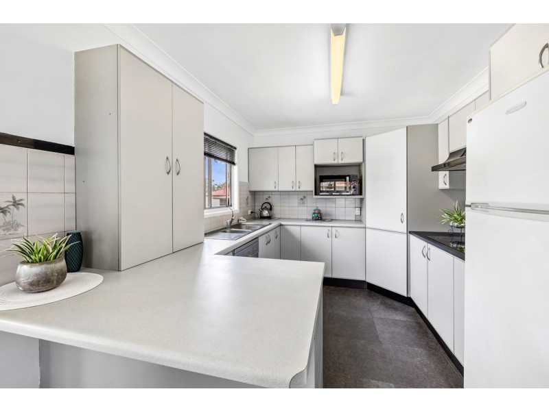 5 Hampshire Crescent, Alexandra Hills QLD 4161