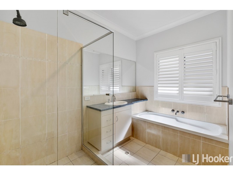 57 Morris Circuit, Thornlands QLD 4164