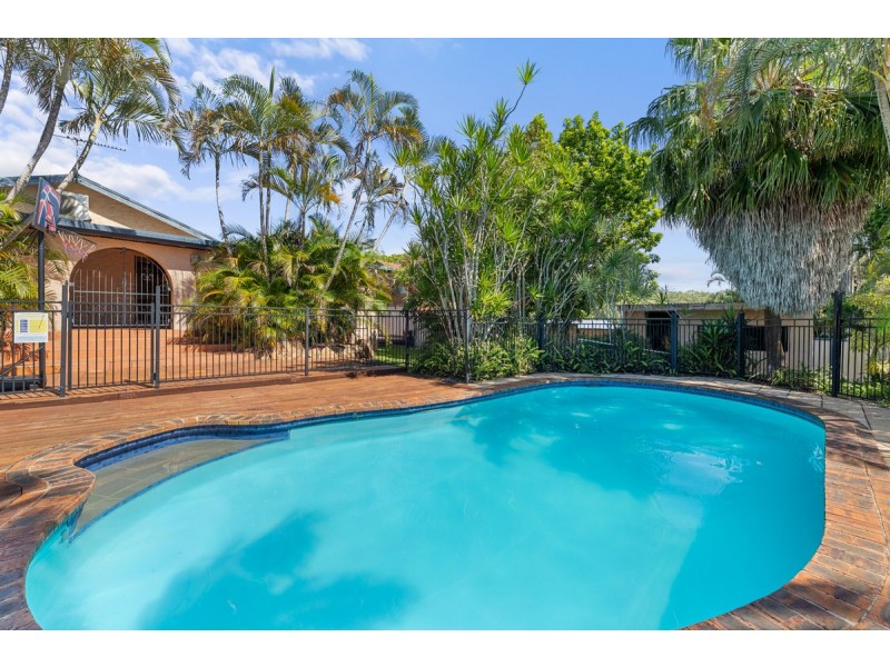 23 Lowanna Terrace, Cleveland QLD 4163