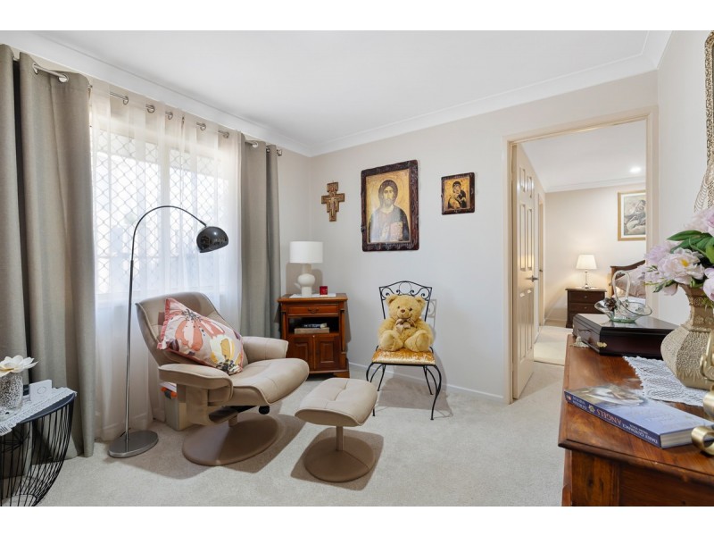 21 Turnberry Place, Carindale QLD 4152