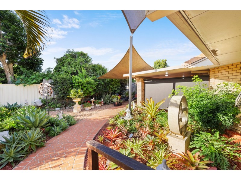 21 Turnberry Place, Carindale QLD 4152