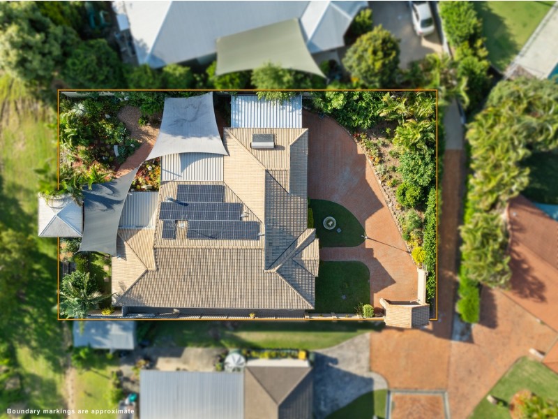 21 Turnberry Place, Carindale QLD 4152