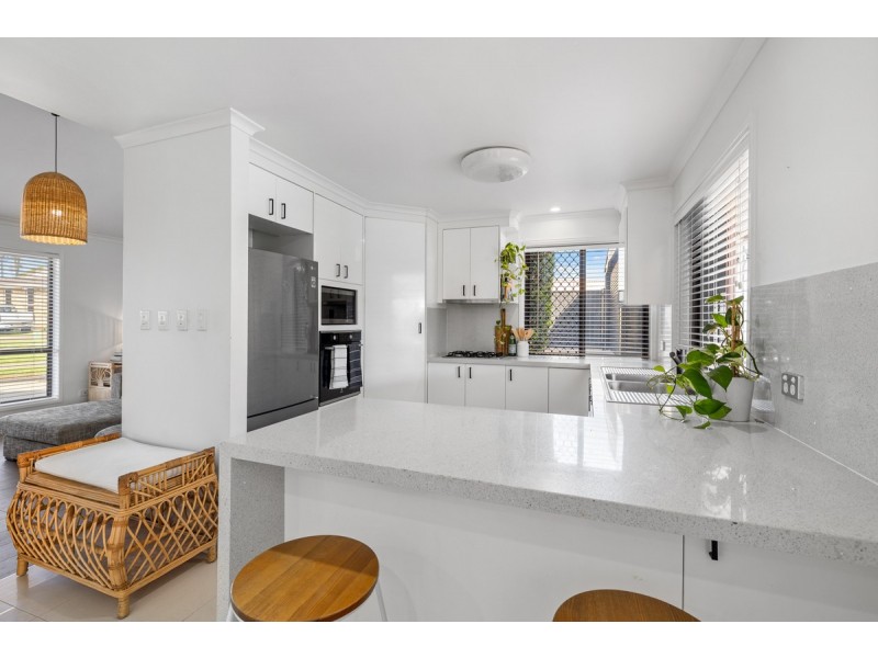 5 Osmond Court, Alexandra Hills QLD 4161