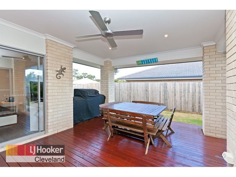 12 Gunadoo Street, Thornlands QLD 4164