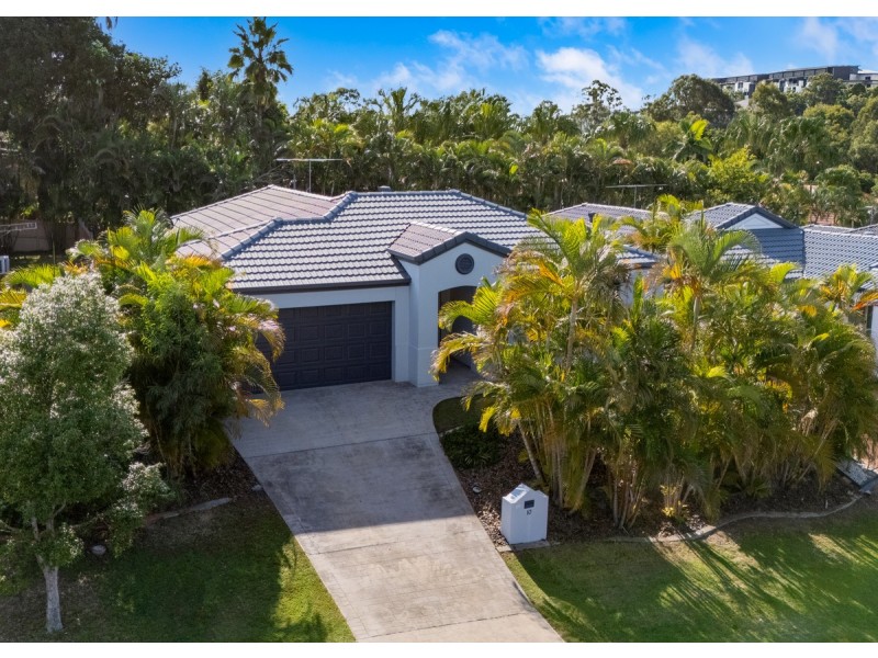 10 Homebush Crescent, Sinnamon Park QLD 4073