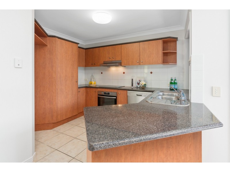 10 Homebush Crescent, Sinnamon Park QLD 4073