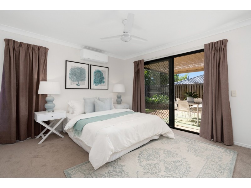 10 Homebush Crescent, Sinnamon Park QLD 4073