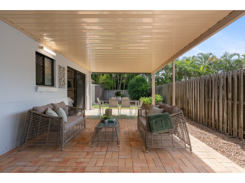 10 Homebush Crescent, Sinnamon Park QLD 4073