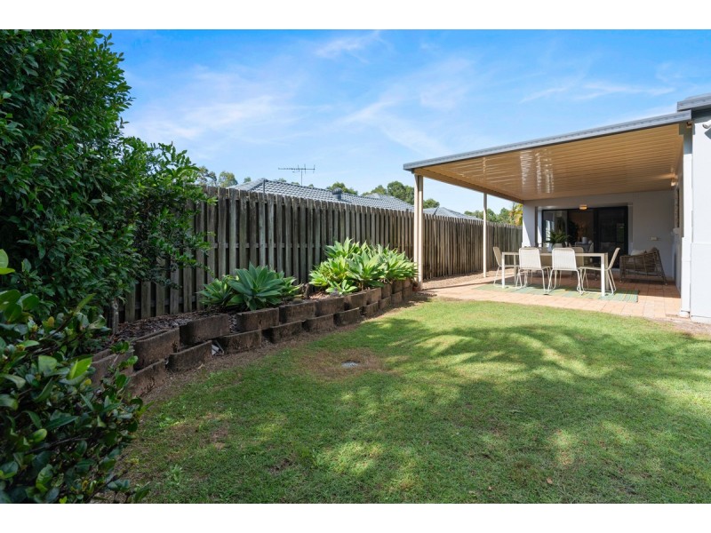 10 Homebush Crescent, Sinnamon Park QLD 4073