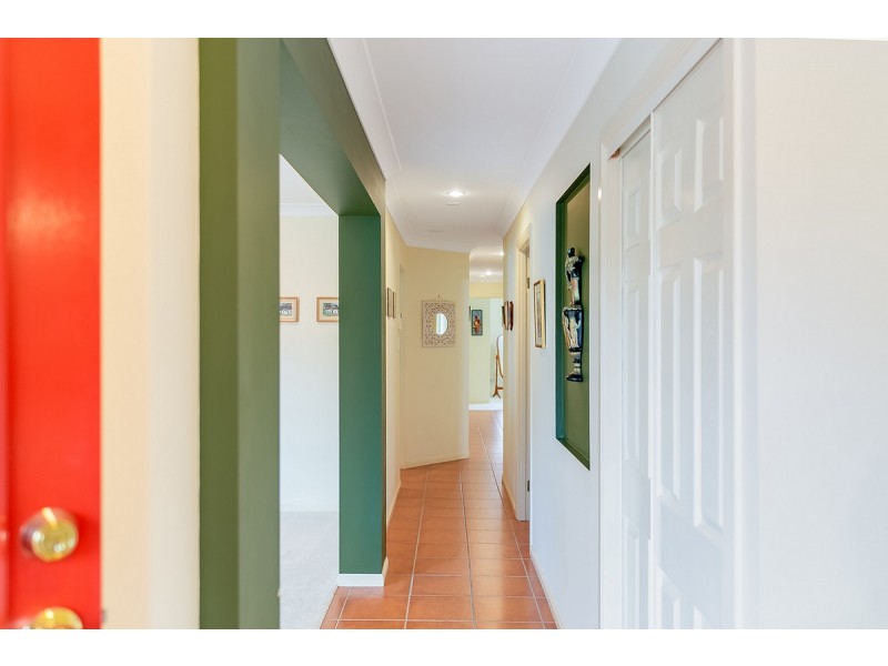 4 Franbridge Place, Victoria Point QLD 4165