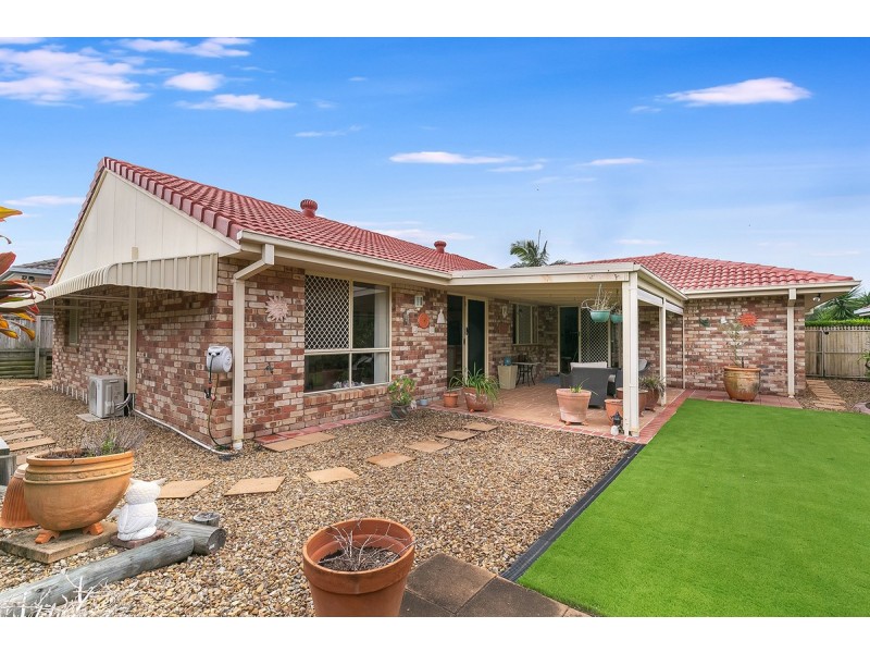 4 Franbridge Place, Victoria Point QLD 4165
