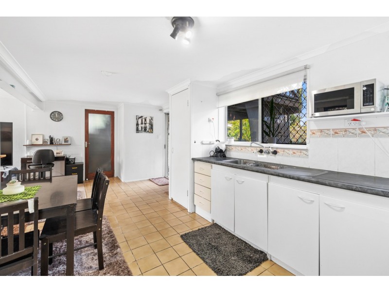 51 Queens Court Road, Alexandra Hills QLD 4161