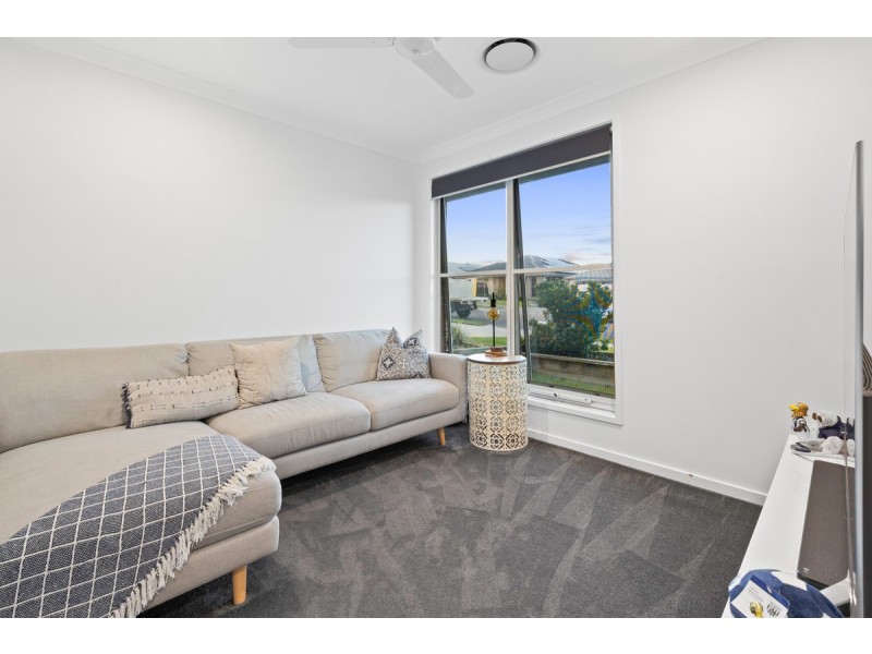 8 Berzins Court, Bahrs Scrub QLD 4207