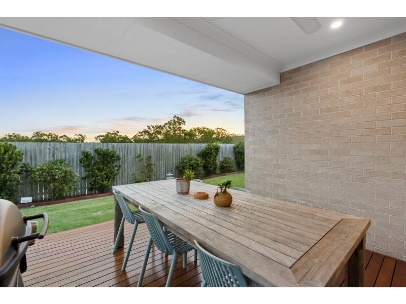 8 Berzins Court, Bahrs Scrub QLD 4207