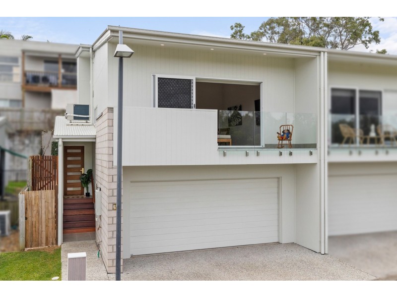 30 Birdie Place, Carbrook QLD 4130