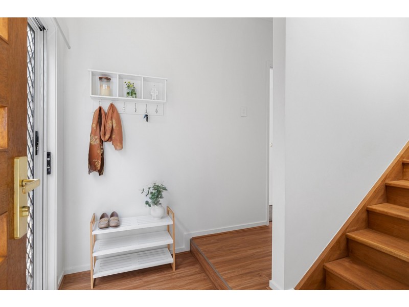 30 Birdie Place, Carbrook QLD 4130