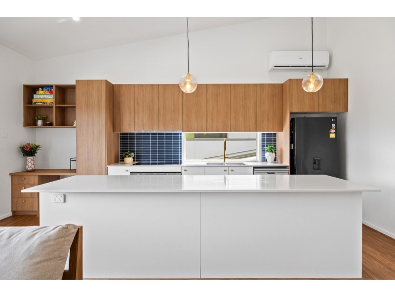 30 Birdie Place, Carbrook QLD 4130