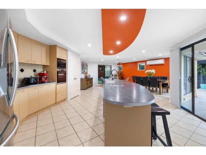 4 Conley Avenue, Thornlands QLD 4164