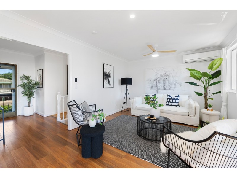 11 Moloaa Crescent, Birkdale QLD 4159