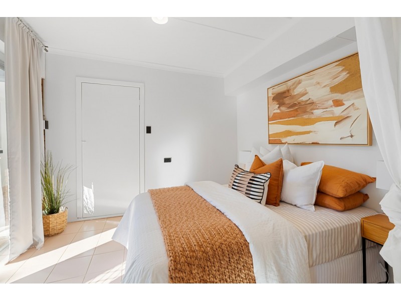 11 Moloaa Crescent, Birkdale QLD 4159