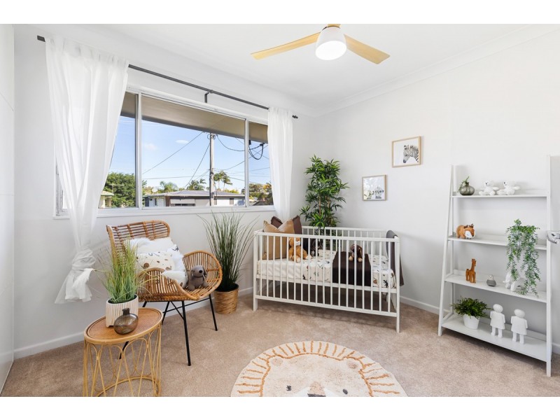 11 Moloaa Crescent, Birkdale QLD 4159