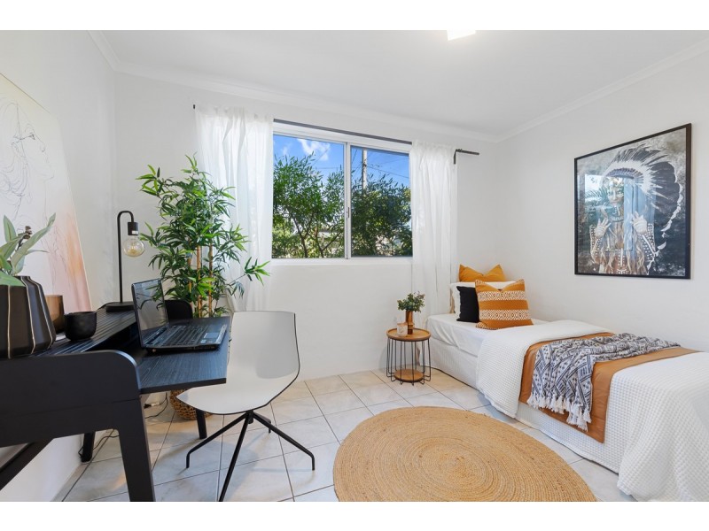 11 Moloaa Crescent, Birkdale QLD 4159