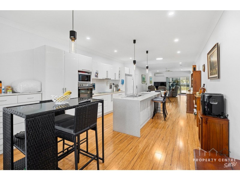 1 Oasis Drive, Russell Island QLD 4184