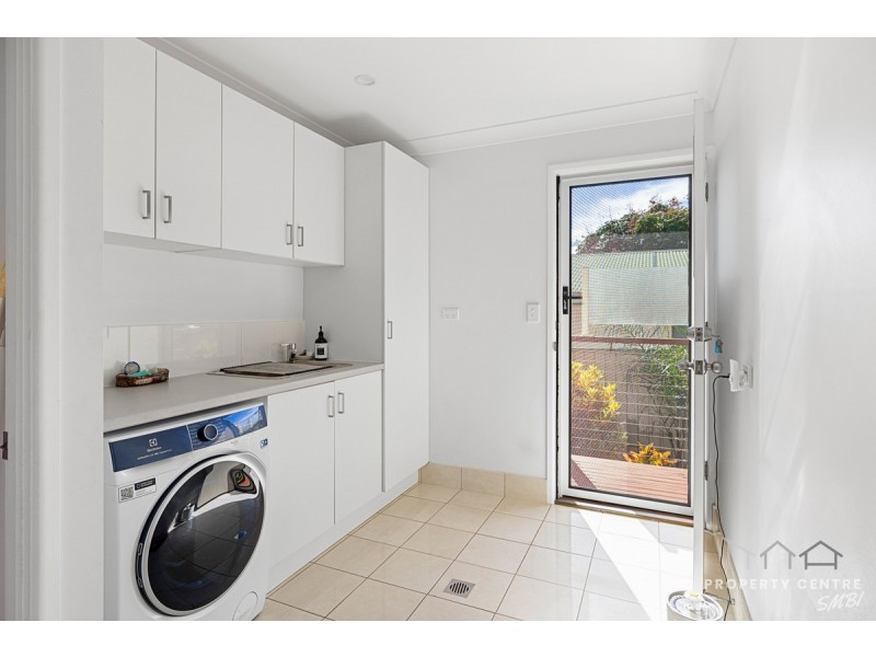 1 Oasis Drive, Russell Island QLD 4184