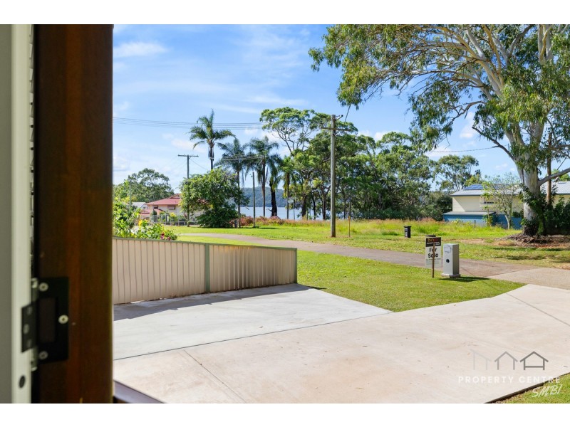 1 Oasis Drive, Russell Island QLD 4184