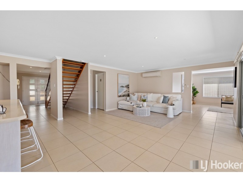 25 Whitby Place, Thornlands QLD 4164