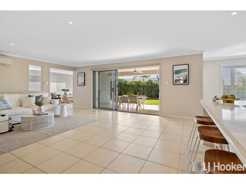 25 Whitby Place, Thornlands QLD 4164
