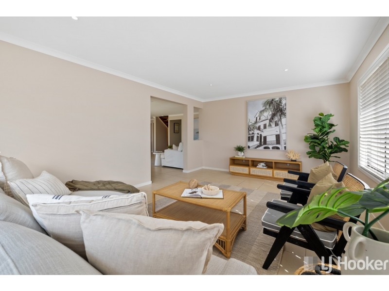 25 Whitby Place, Thornlands QLD 4164