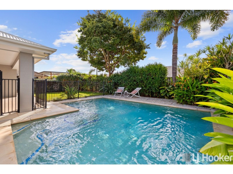 25 Whitby Place, Thornlands QLD 4164