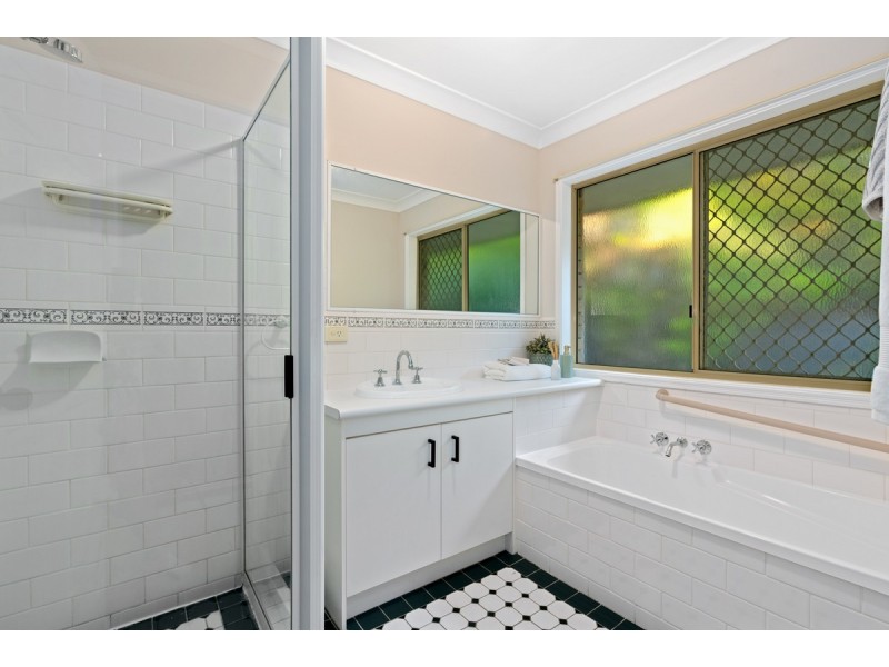 59 Northbrook Street, Sinnamon Park QLD 4073