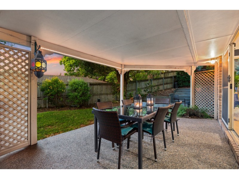 59 Northbrook Street, Sinnamon Park QLD 4073