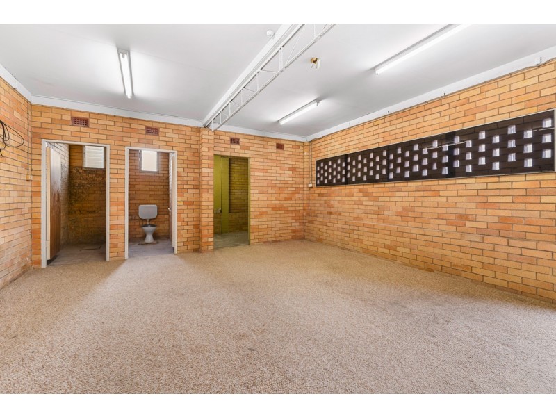 85 Dover Street, Hawthorne QLD 4171