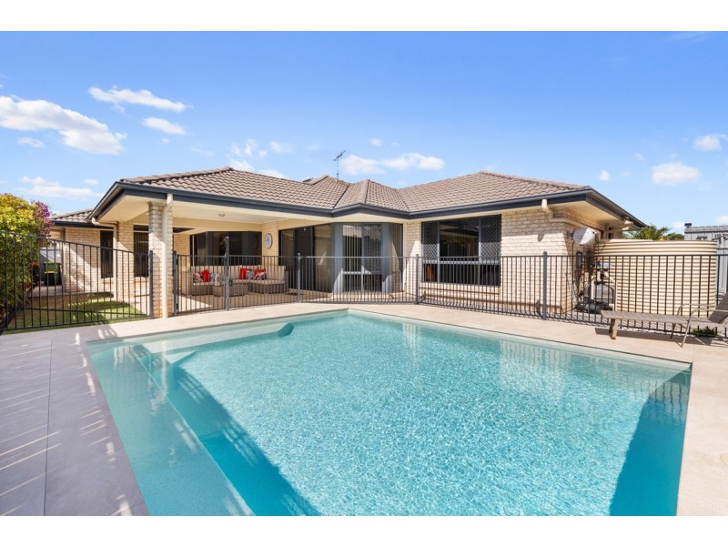 23 Coachwood Street, Redland Bay QLD 4165