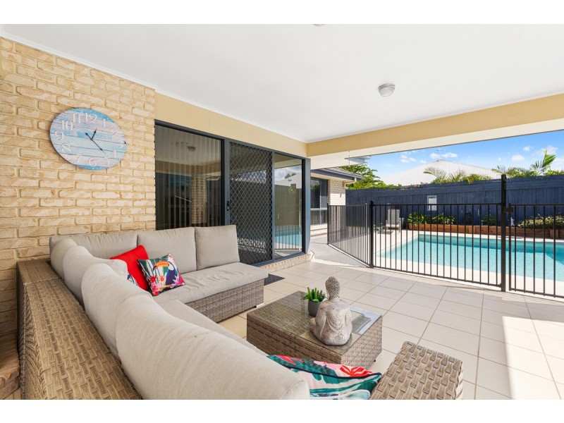 23 Coachwood Street, Redland Bay QLD 4165