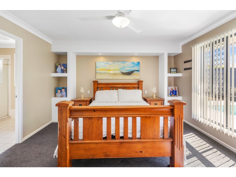 23 Coachwood Street, Redland Bay QLD 4165